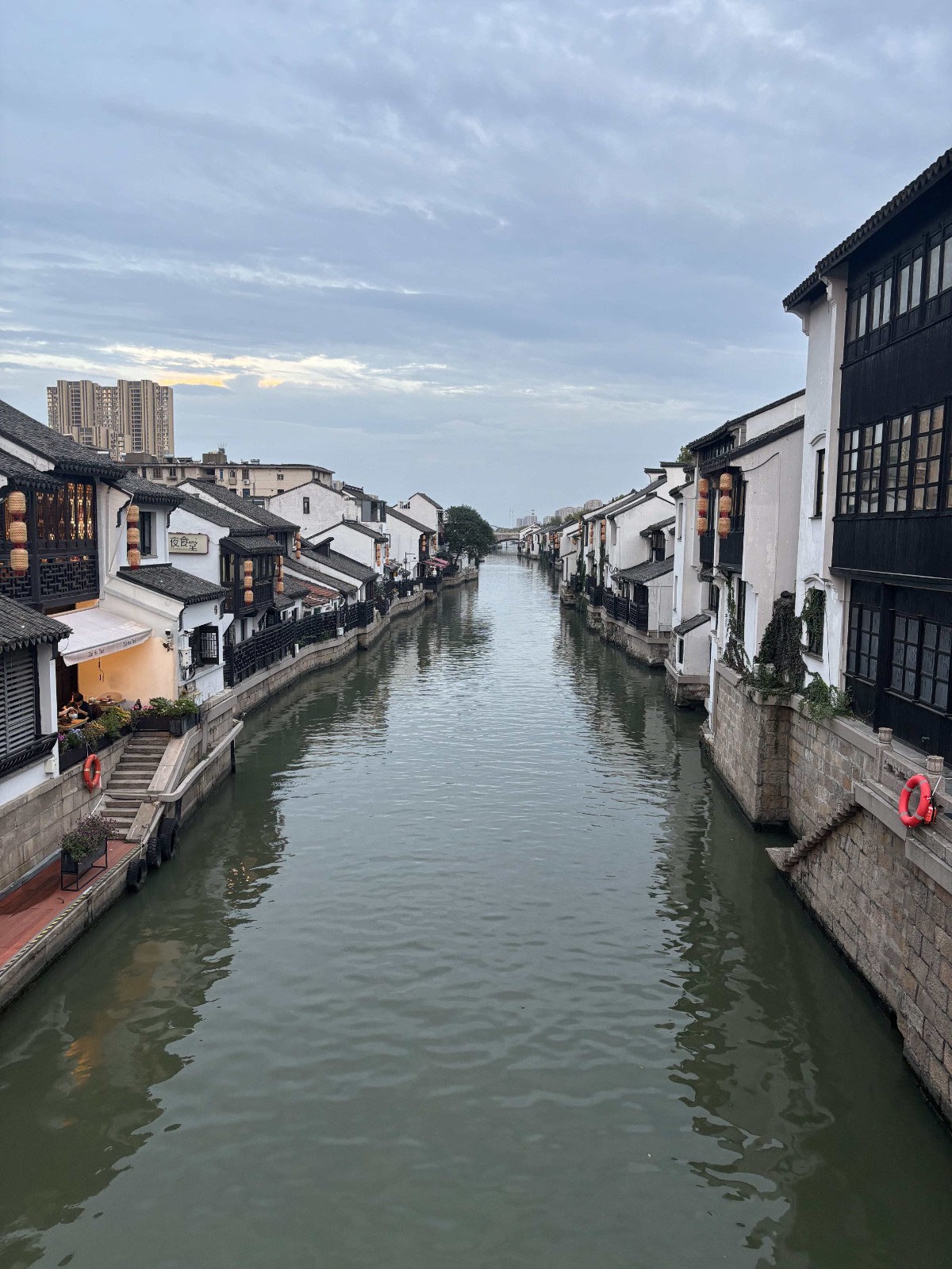 易順建工集團(tuán)有限公司黨支部無錫團(tuán)建:黨建引領(lǐng),共賞江南美景